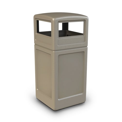Commercial Zone PolyTec 42 Gallon Trash Container Dome Lid, Beige